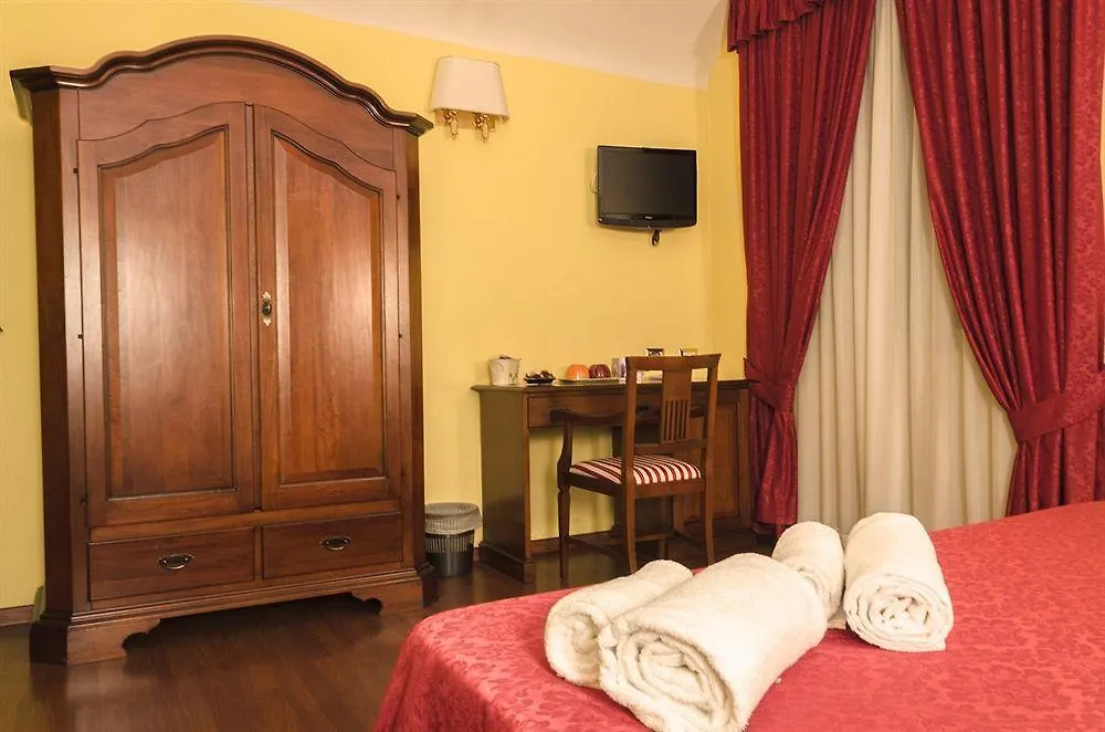 San Pietro Candia 25 Hotel Rzym 3*,  Włochy