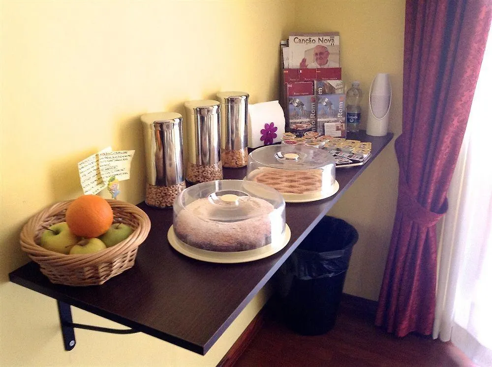 San Pietro Candia 25 Hotel Rzym 3*,